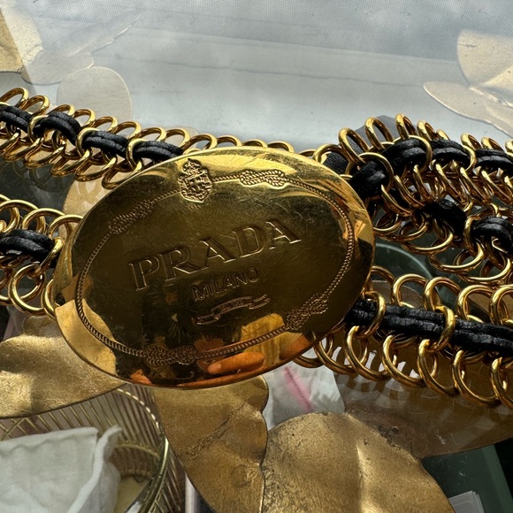 PRADA GOLD BELT WAISTBELT - Picture 4 of 9